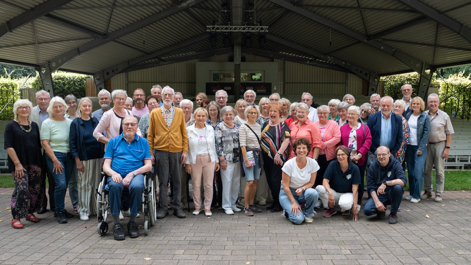 Ein Wiedersehen voller Erinnerungen und Herzlichkeit – Jubiläumsnachmittag ab 60 Jahren an der Freilichtbühne Bökendorf e. V.