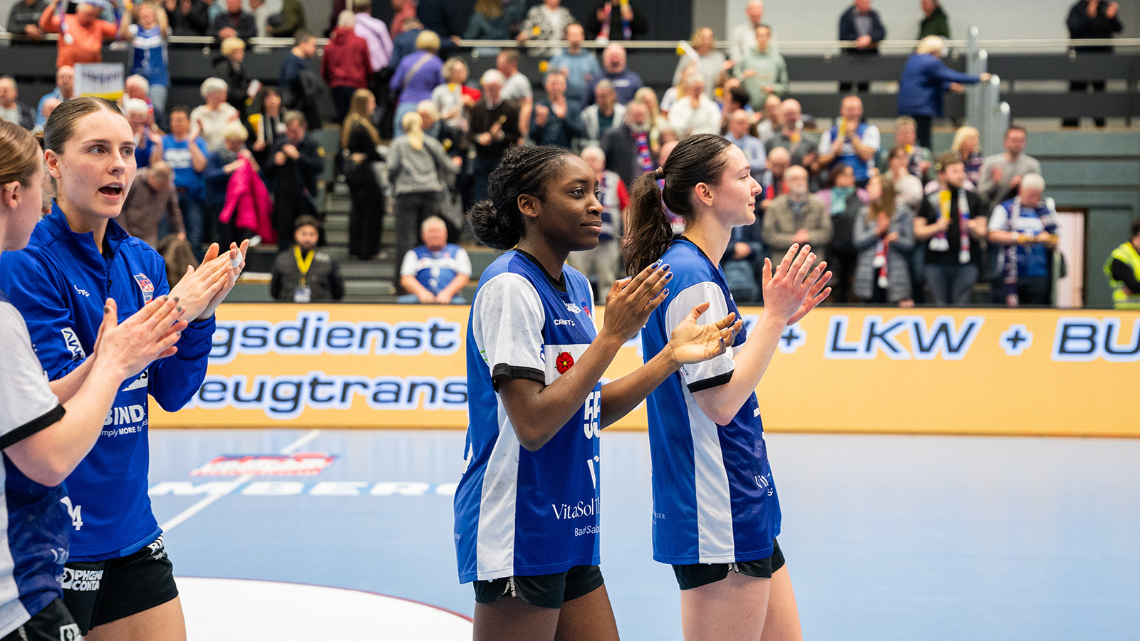 Zeichen im Titelrennen gesetzt: Blomberg-Lippe dominiert in Halle und träumt vom großen Endspiel